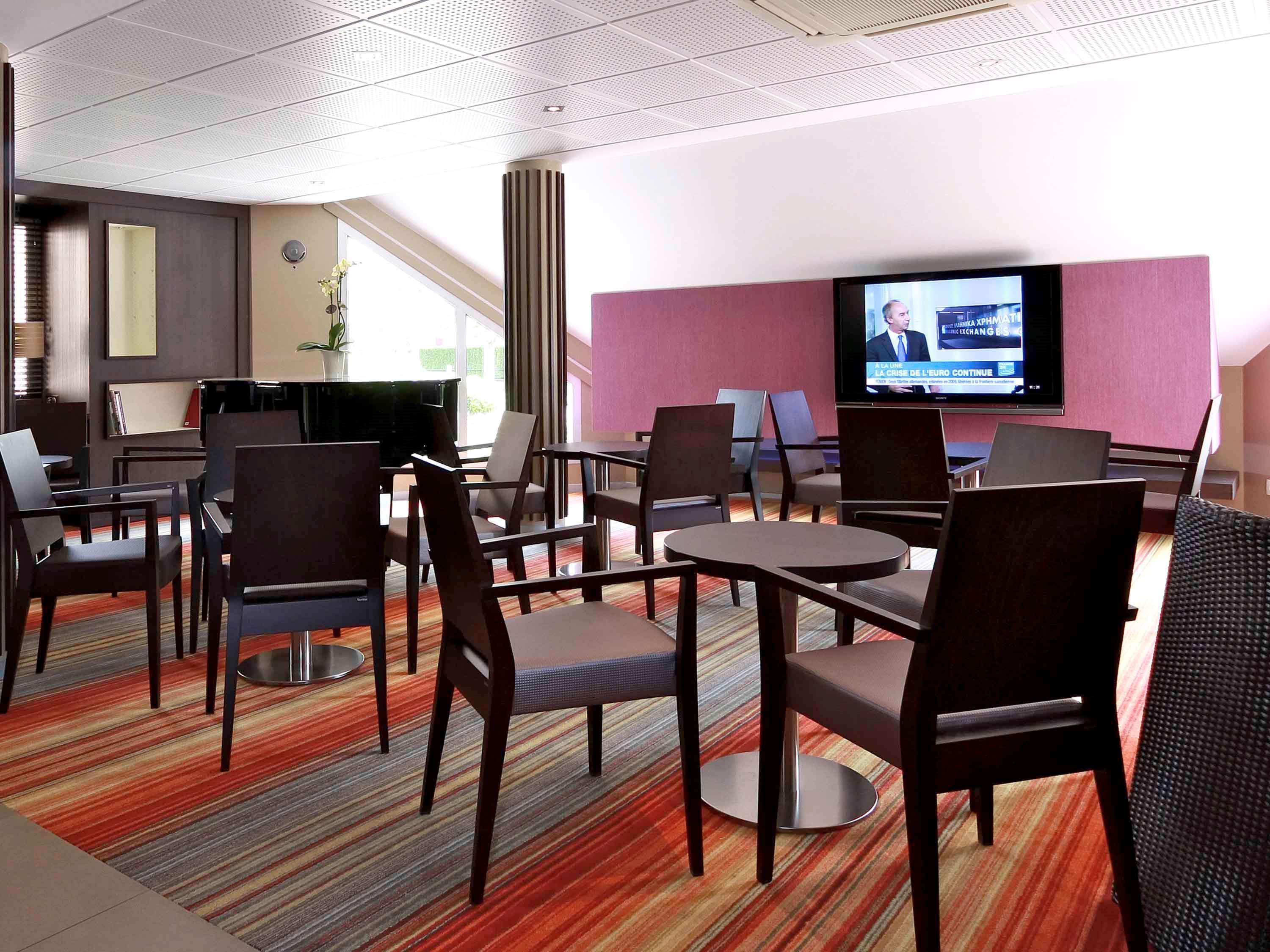Mercure Hexagone Luxeuil Exteriér fotografie